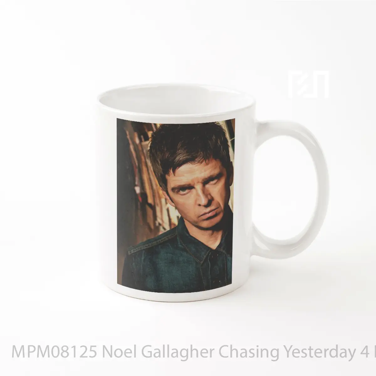 Mug Noel Gallagher Chasing Yesterday 4 MPM08125