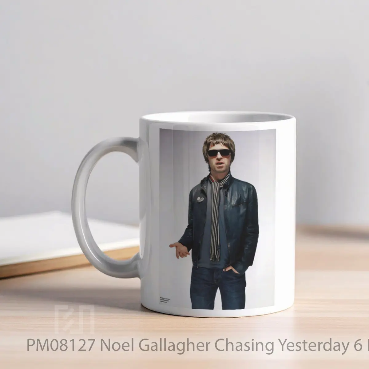Mug Noel Gallagher Chasing Yesterday 6 MPM08127 - All-side / Desain
