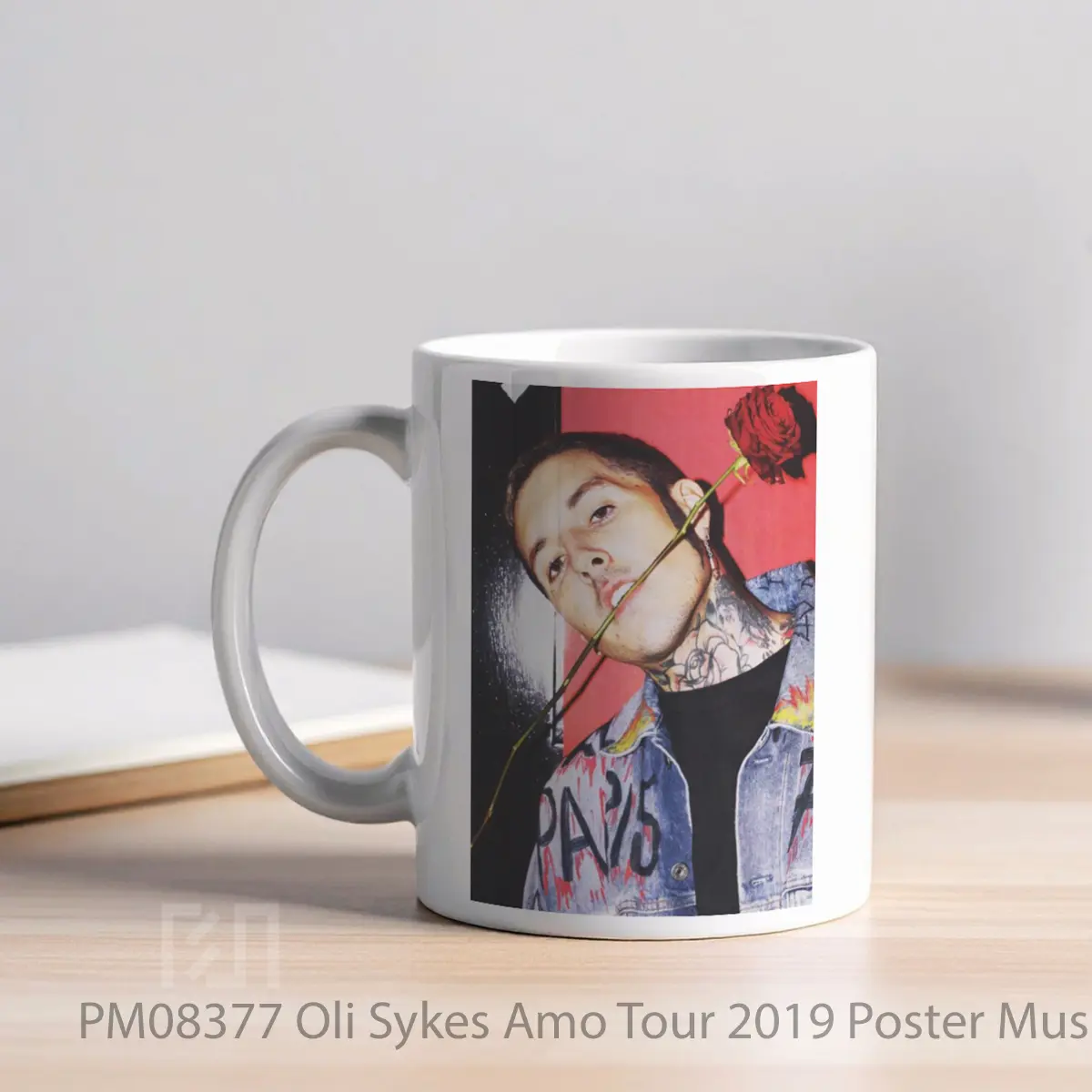 Mug Oli Sykes Amo Tour 2019 MPM08377 - All-side / Desain