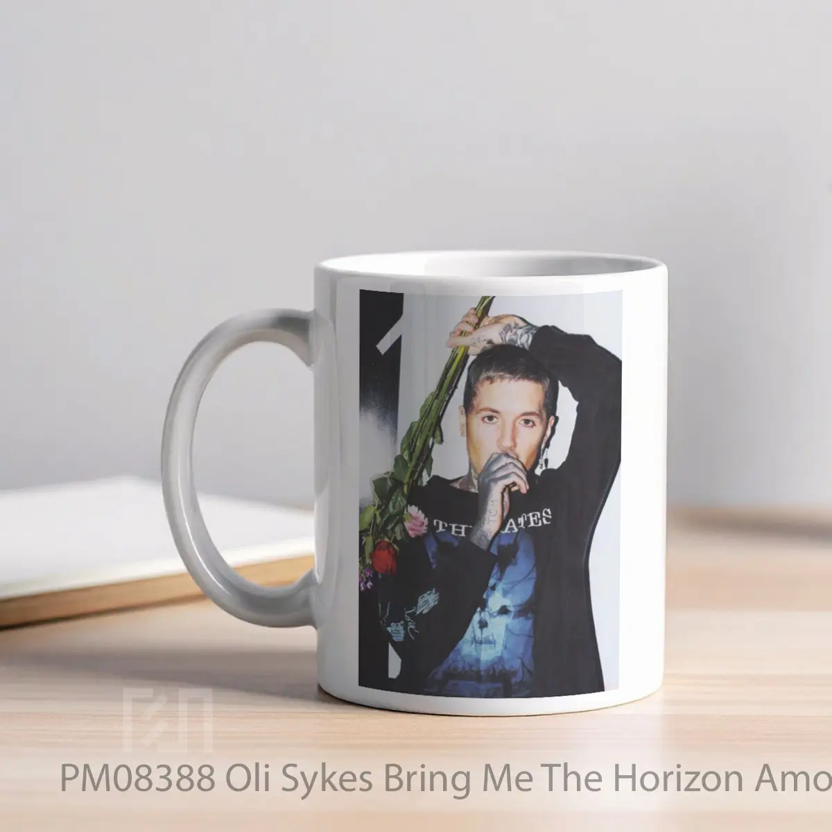 Mug Oli Sykes Bring Me The Horizon Amo Tour 2019 MPM08388 - All-side / Desain