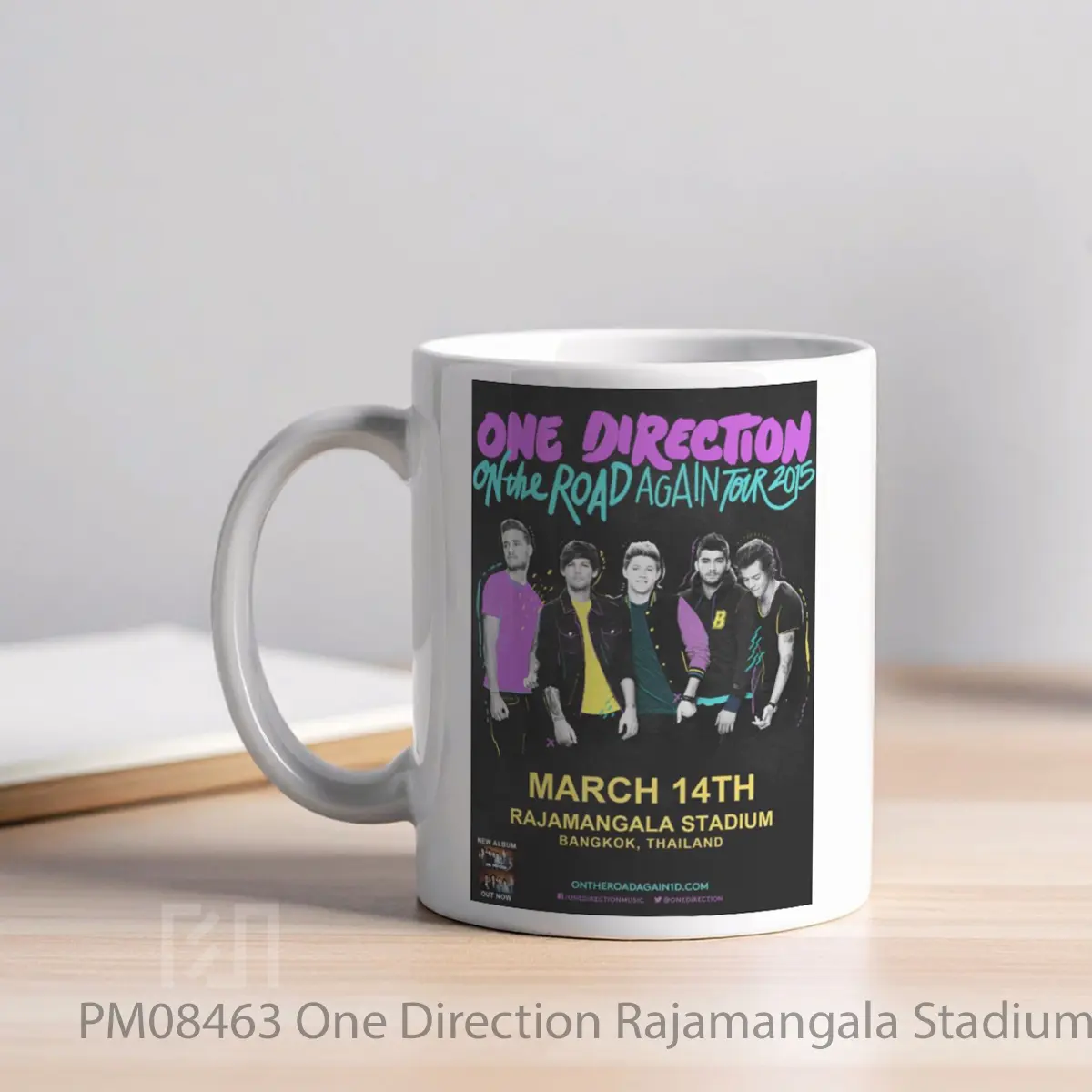 Mug One Direction Rajamangala Stadium 14 March 2015 MPM08463 - All-side / Desain