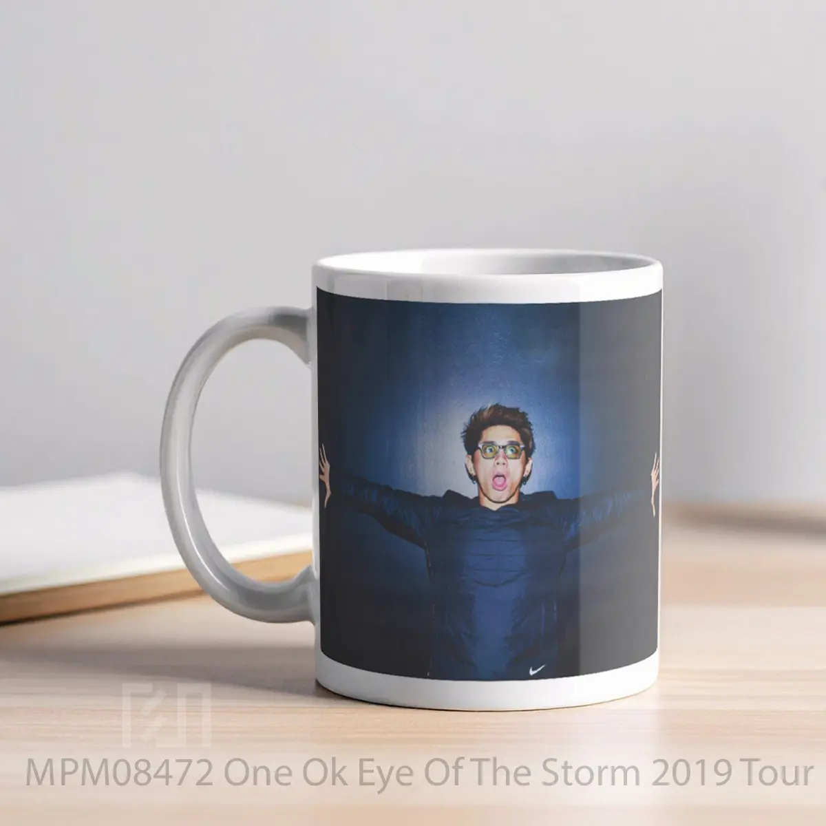 Mug One Ok Eye Of The Storm 2019 Tour Rock MPM08472 - All-side / Desain