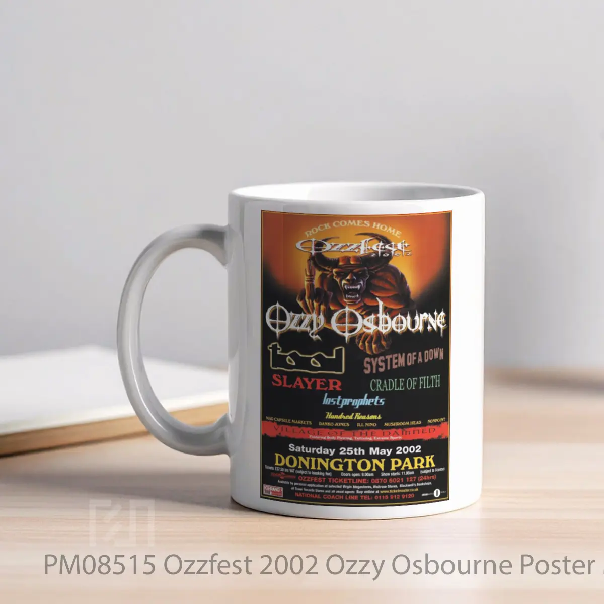Mug Ozzfest 2002 Ozzy Osbourne MPM08515 - All-side / Desain