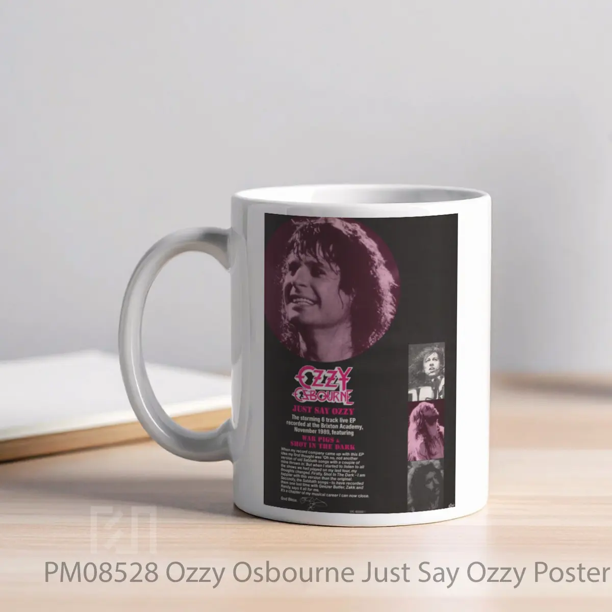 Mug Ozzy Osbourne Just Say Ozzy MPM08528 - All-side / Desain