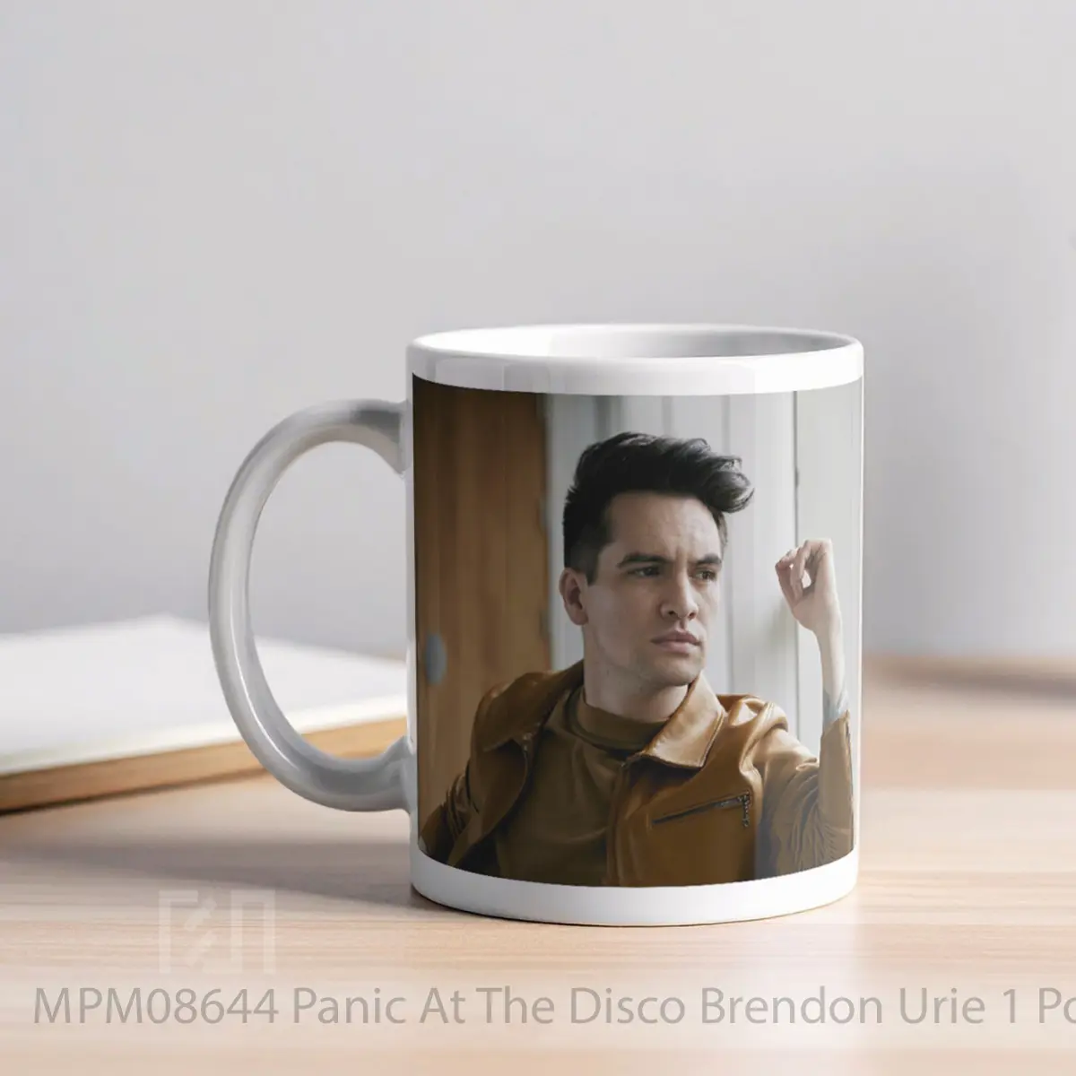 Mug Panic At The Disco Brendon Urie 1 MPM08644 - All-side / Desain