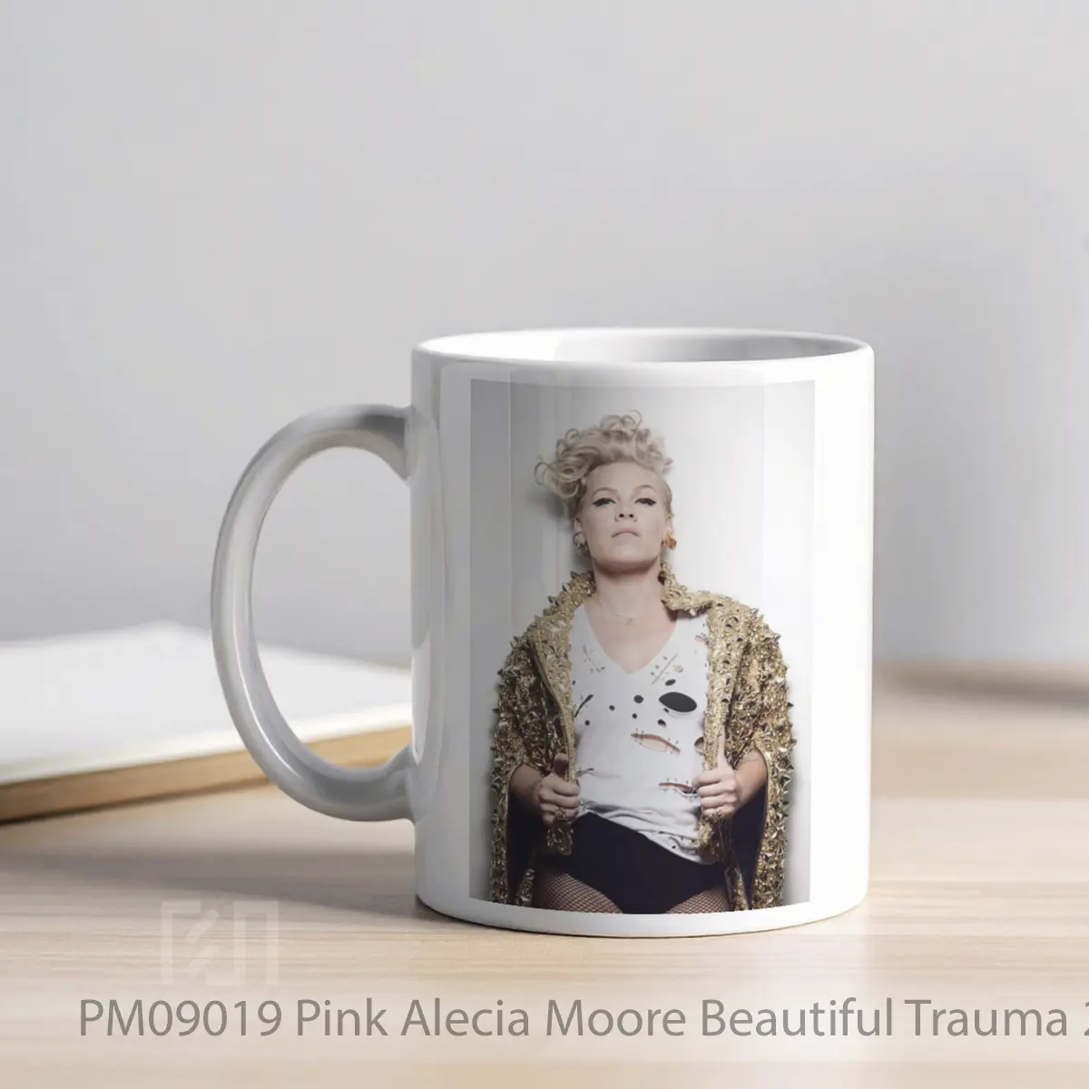 Mug Pink Alecia Moore Beautiful Trauma 2019 Uk MPM09019 - All-side / Desain