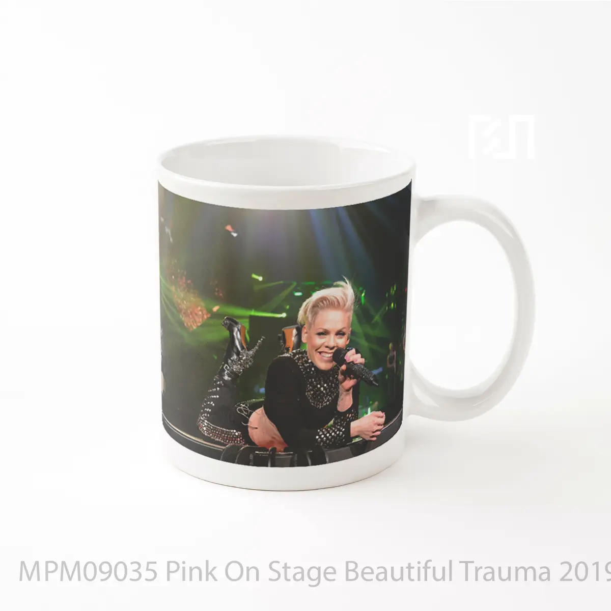 Mug Pink On Stage Beautiful Trauma 2019 Uk Eur MPM09035