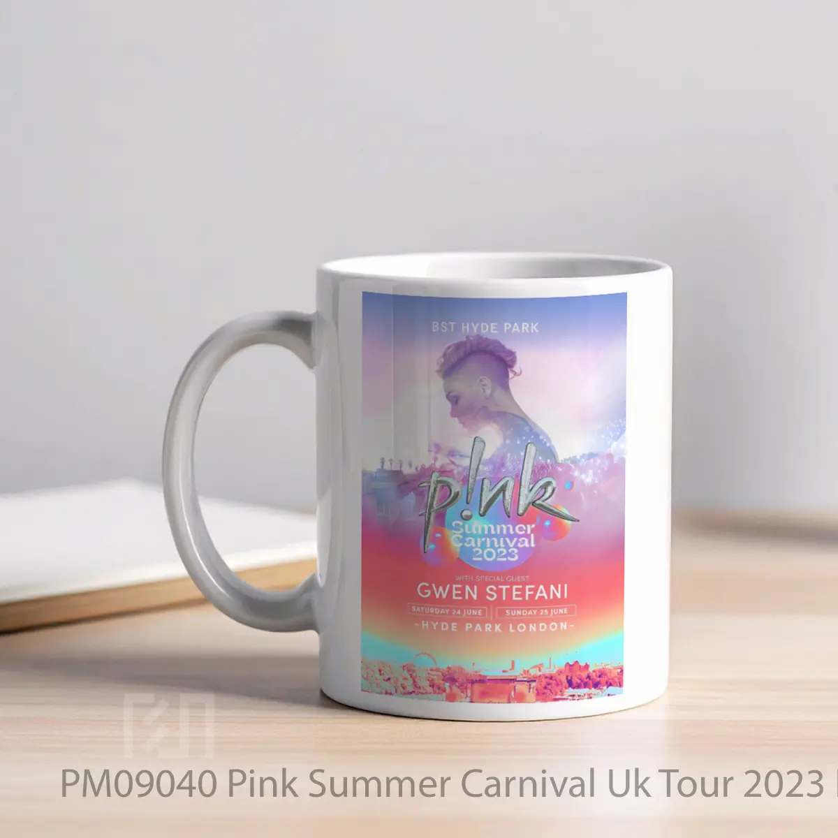 Mug Pink Summer Carnival Uk Tour 2023 London Hyde Park MPM09040 - All-side / Desain