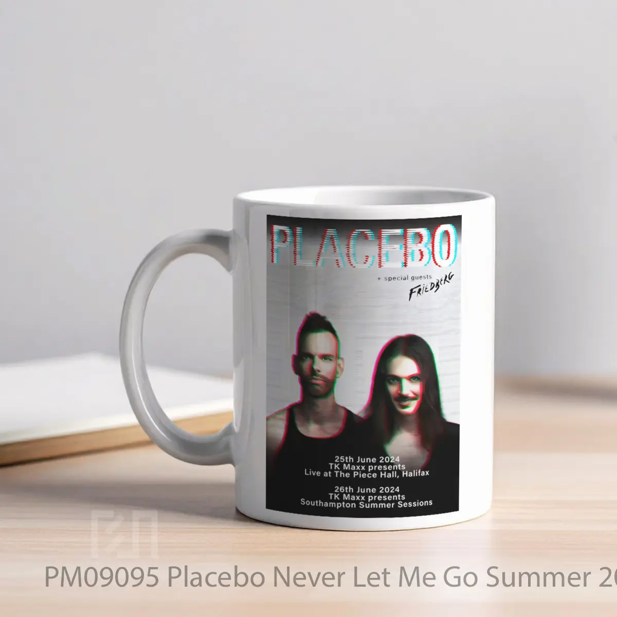 Mug Placebo Never Let Me Go Summer 2024 Tour Halifax The Piece Hall Southampton MPM09095 - All-side / Desain