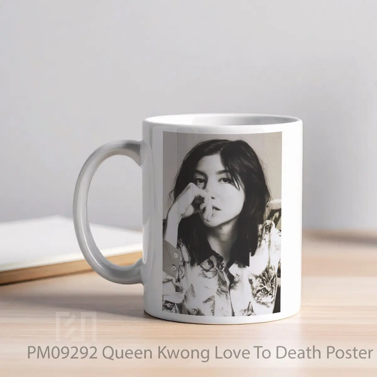 Mug Queen Kwong Love To Death MPM09292 - All-side / Desain