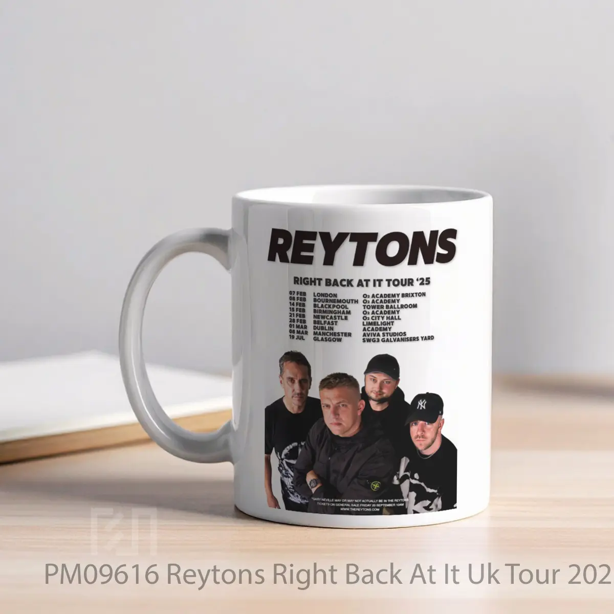 Mug Reytons Right Back At It Uk Tour 2025 MPM09616 - Tampak Kanan