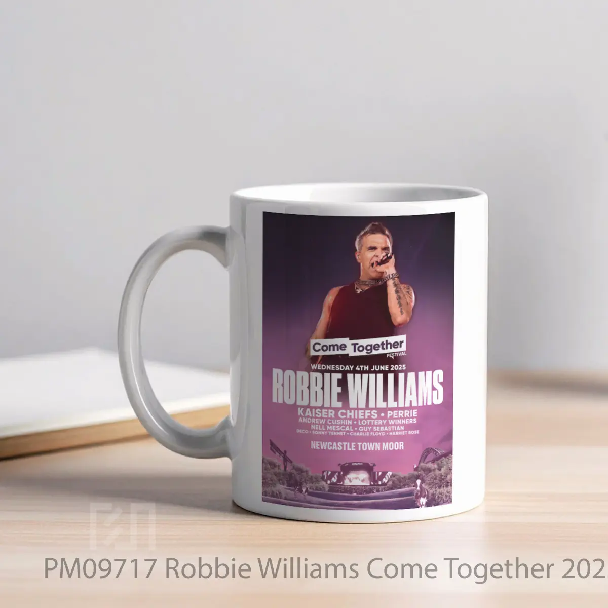 Mug Robbie Williams Come Together 2025 Festival Line U MPM09717 - All-side / Desain