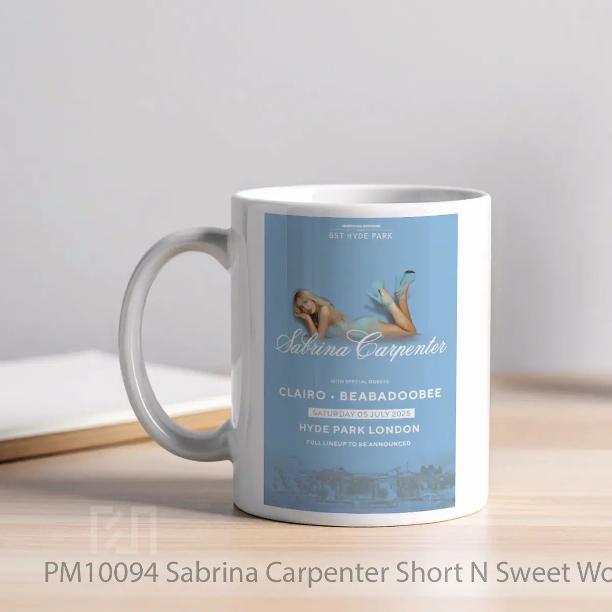Mug Sabrina Carpenter Short N Sweet World Tour 2025 Uk MPM10094 - All-side / Desain