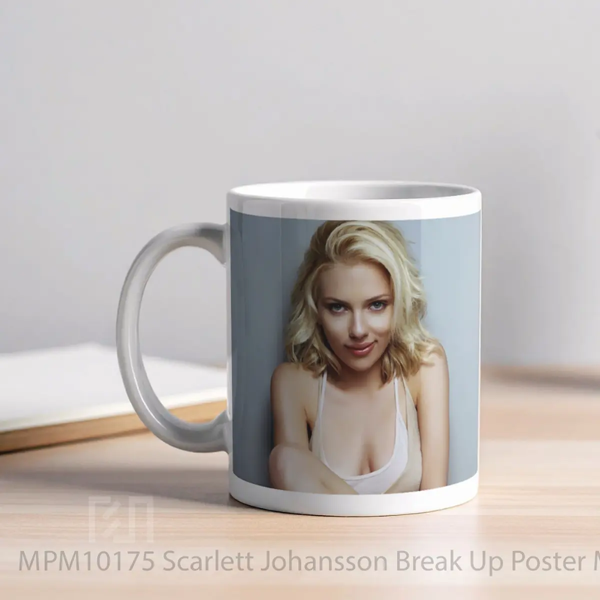 Mug Scarlett Johansson Break Up MPM10175 - All-side / Desain