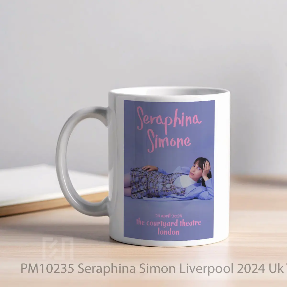Mug Seraphina Simon Liverpool 2024 Uk Tour London The MPM10235 - All-side / Desain