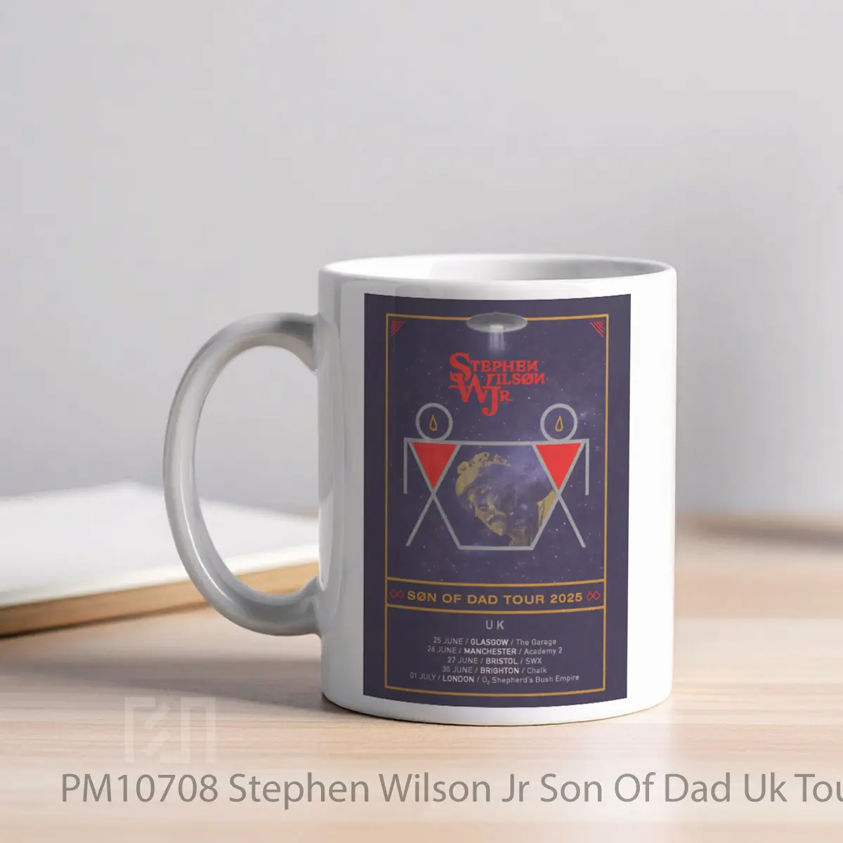 Mug Stephen Wilson Jr Son Of Dad Uk Tour 2025 MPM10708 - All-side / Desain