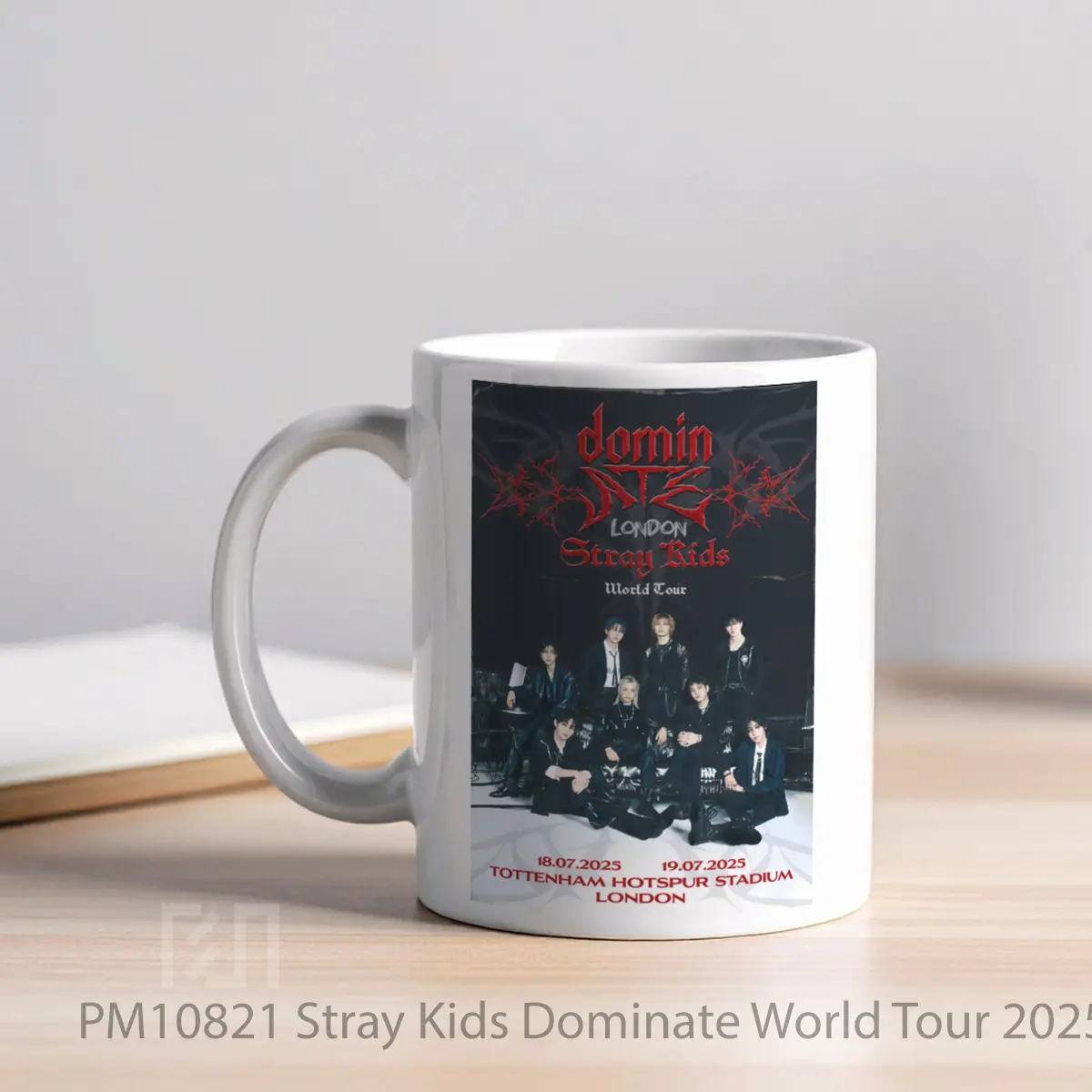 Mug Stray Kids Dominate World Tour 2025 London Tottenham MPM10821 - All-side / Desain
