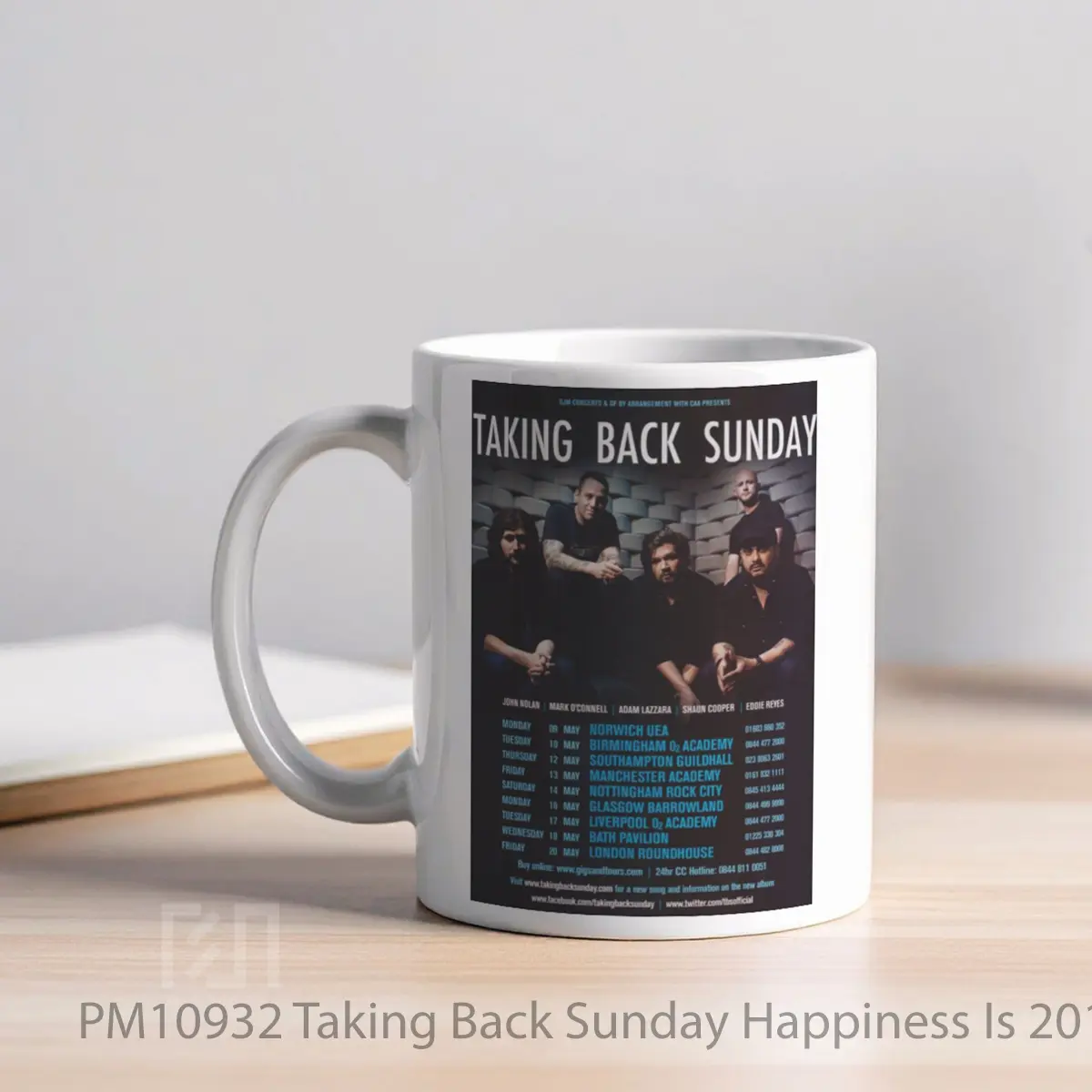Mug Taking Back Sunday Happiness Is 2011 Uk Tour MPM10932 - All-side / Desain