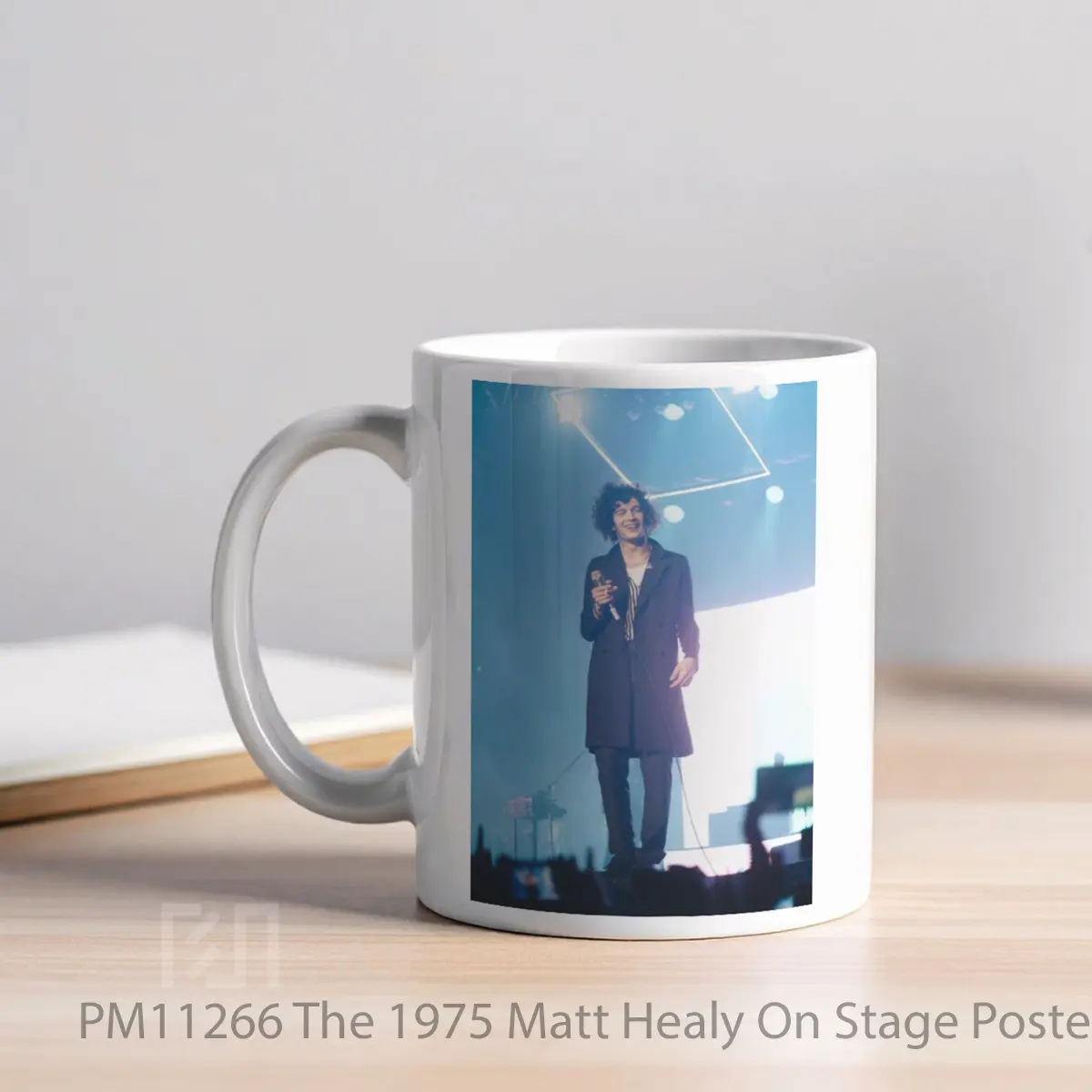 Mug The 1975 Matt Healy On Stage MPM11266 - All-side / Desain