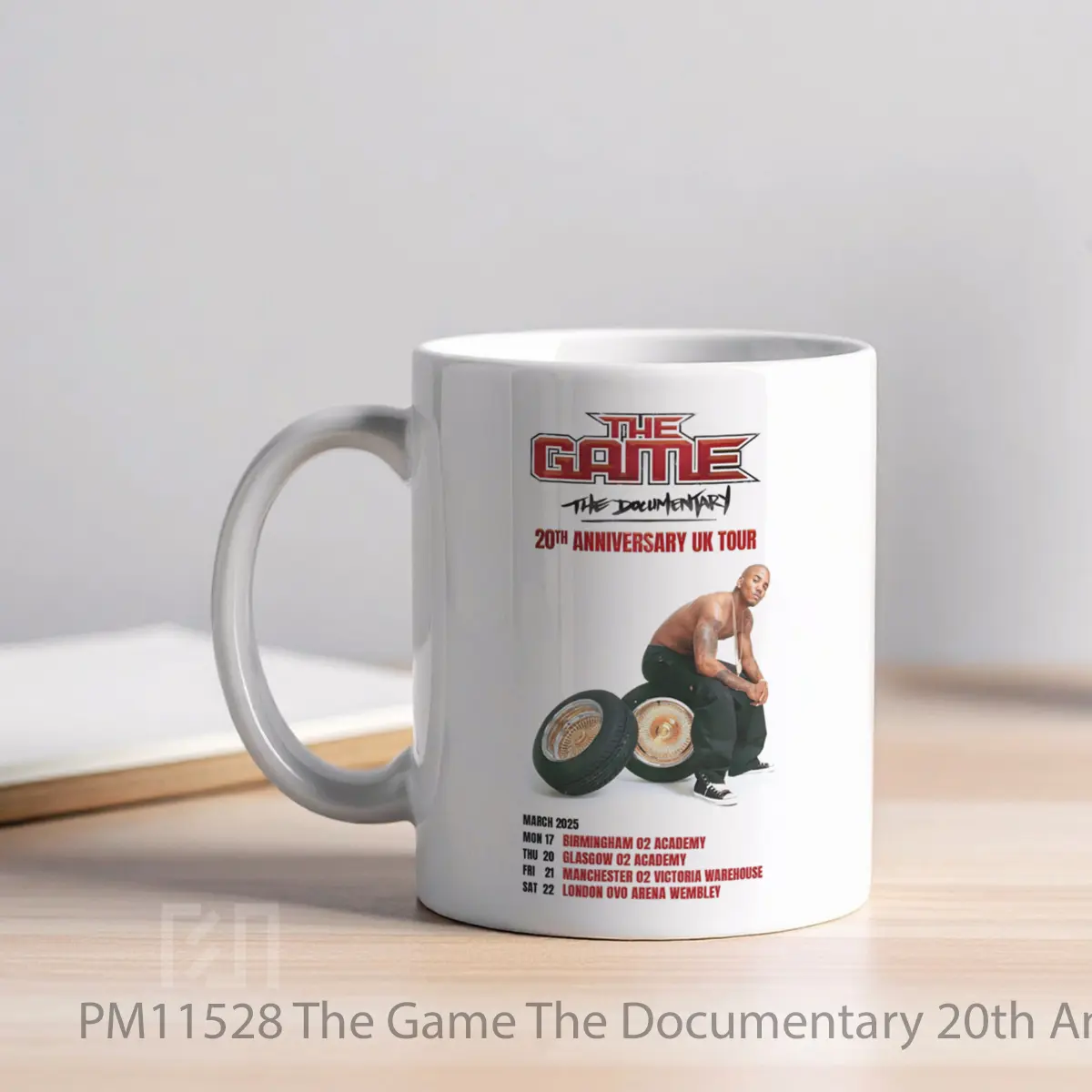 Mug The Game The Documentary 20th Anniversary Uk Tour 2025 MPM11528 - All-side / Desain