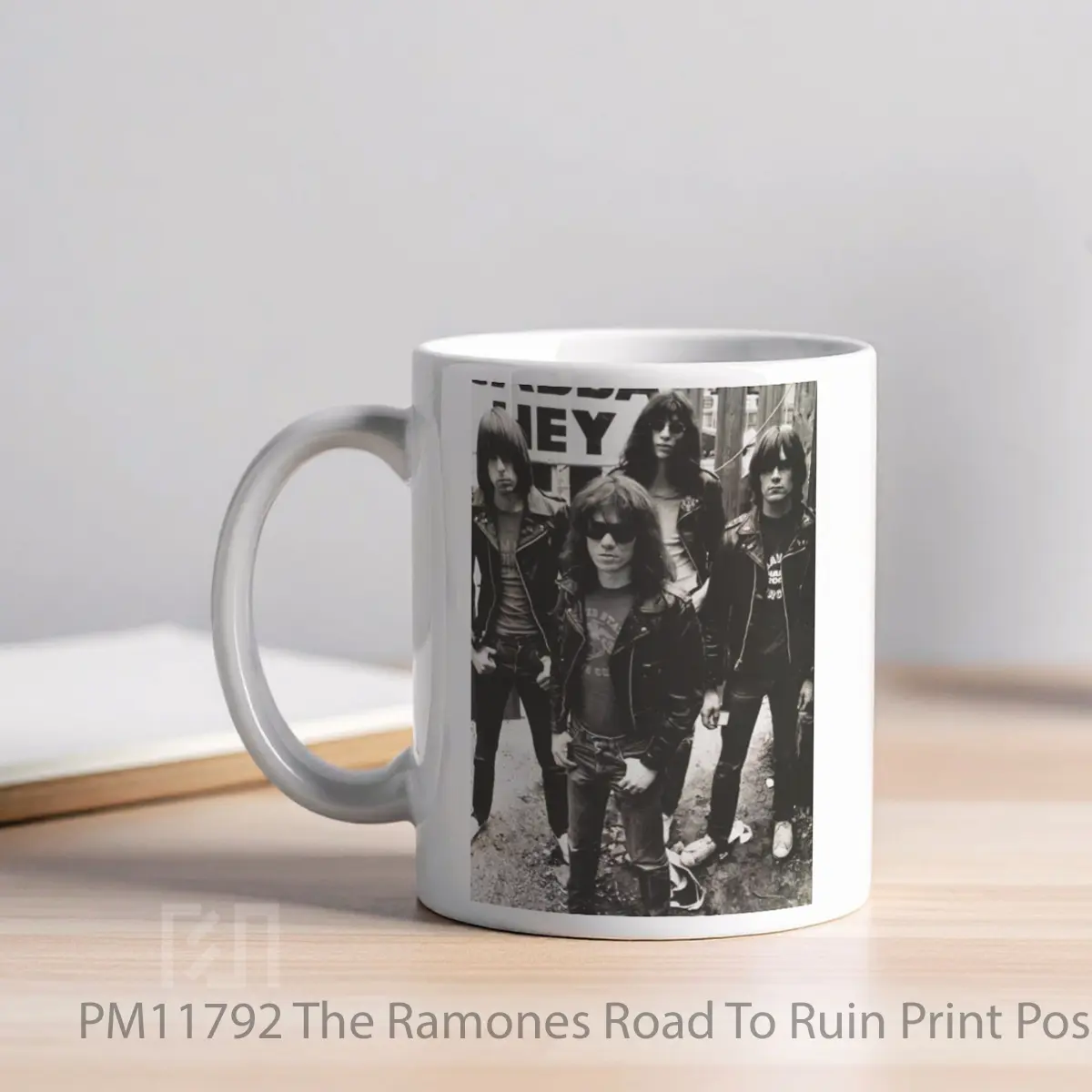 Mug The Ramones Road To Ruin Print MPM11792 - All-side / Desain