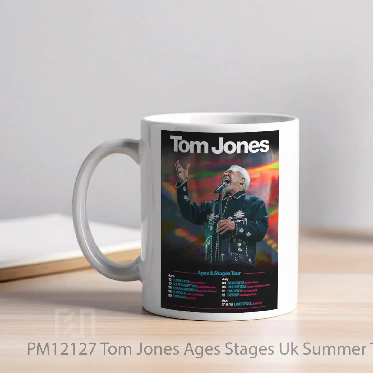 Mug Tom Jones Ages Stages Uk Summer Tour 2024 MPM12127 - All-side / Desain