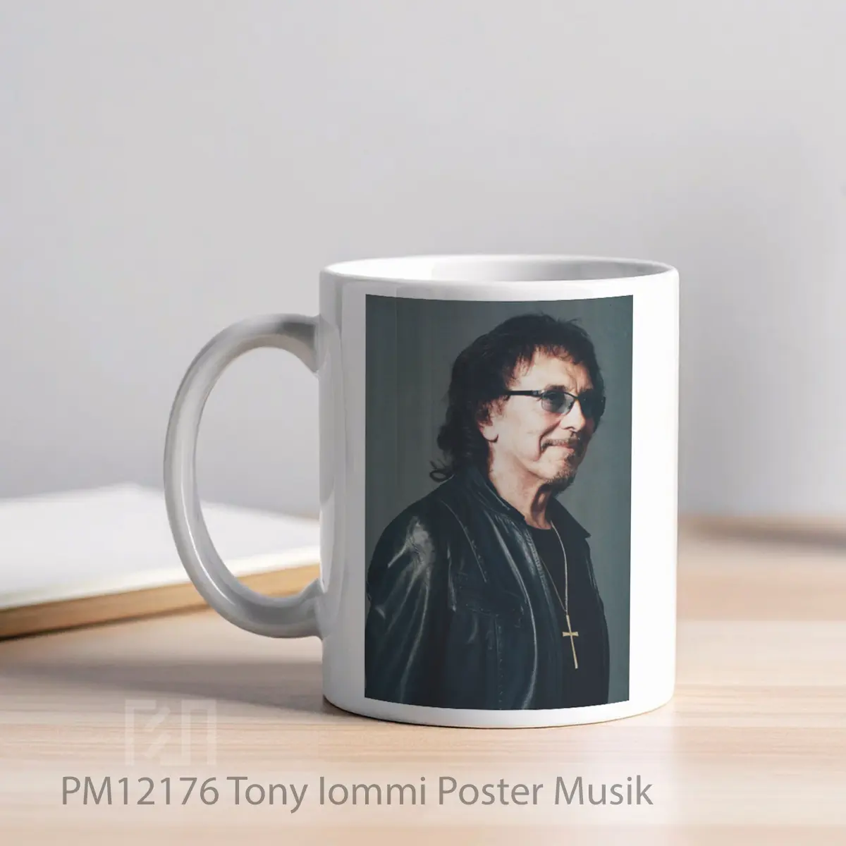 Mug Tony Iommi MPM12176 - All-side / Desain