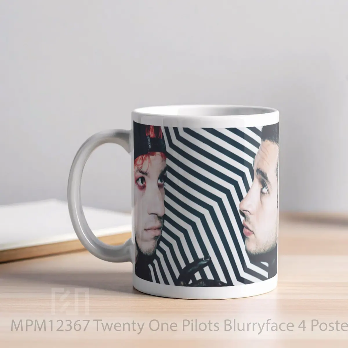 Mug Twenty One Pilots Blurryface 4 MPM12367 - All-side / Desain