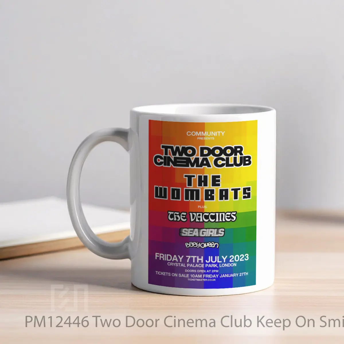 Mug Two Door Cinema Club Keep On Smiling Summer Uk Tour 2023 London Crystal Palace Park MPM12446 - All-side / Desain