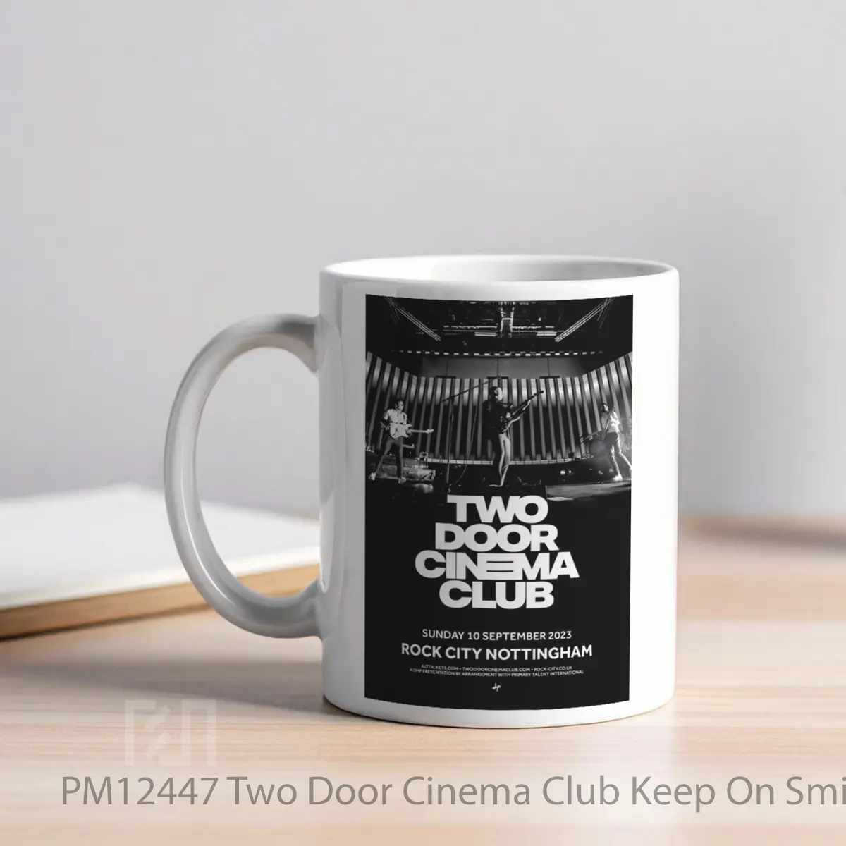 Mug Two Door Cinema Club Keep On Smiling Summer Uk Tour 2023 MPM12447 - All-side / Desain