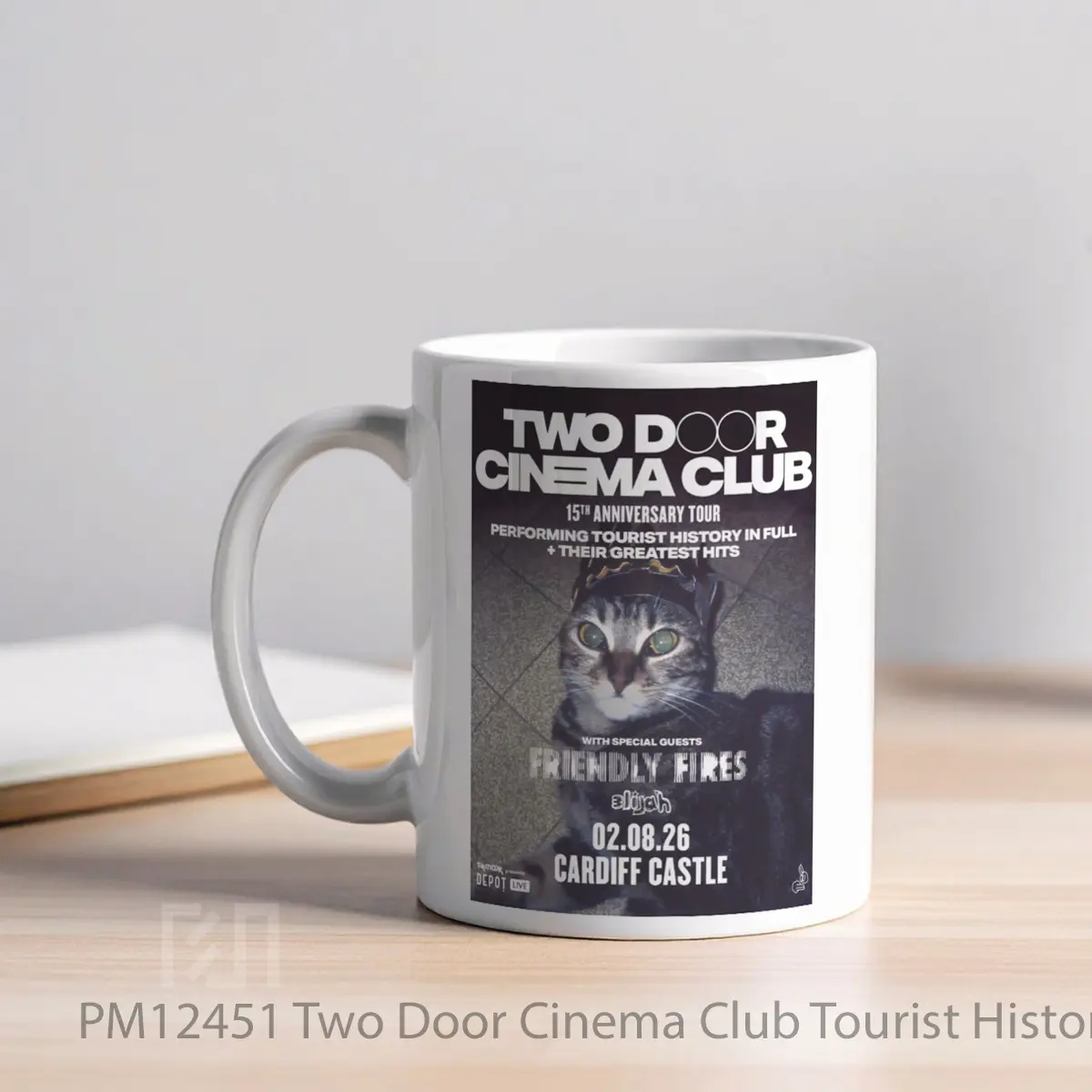 Mug Two Door Cinema Club Tourist History 2026 Uk Tour MPM12451 - All-side / Desain