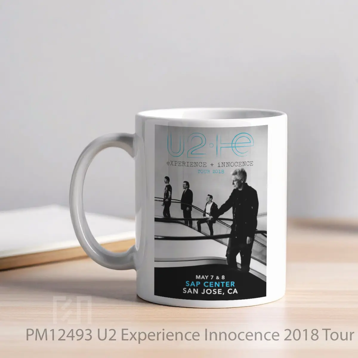 Mug U2 Experience Innocence 2018 Tour Bok Center MPM12493 - Tampak Tengah