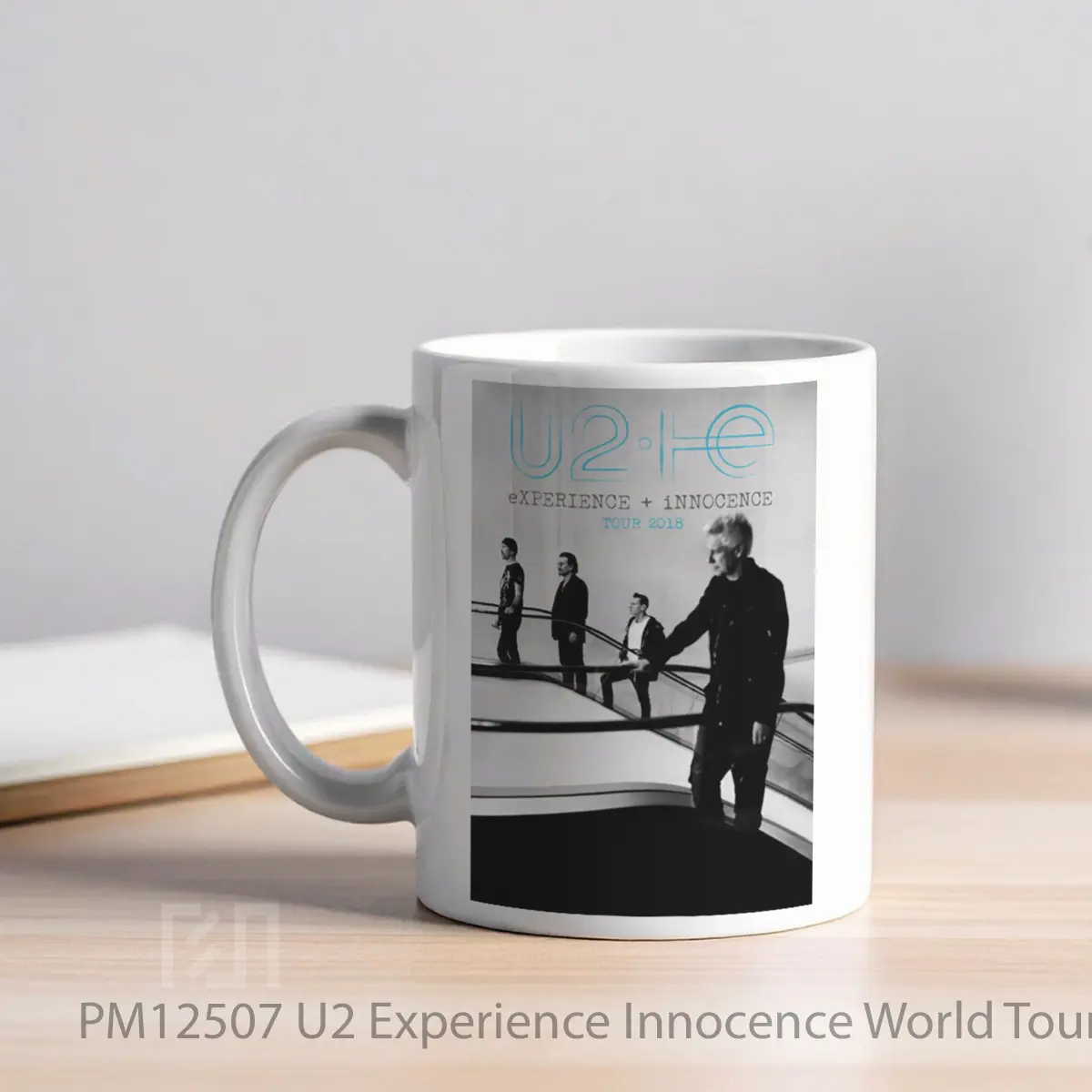 Mug U2 Experience Innocence World Tour 2018 MPM12507 - All-side / Desain
