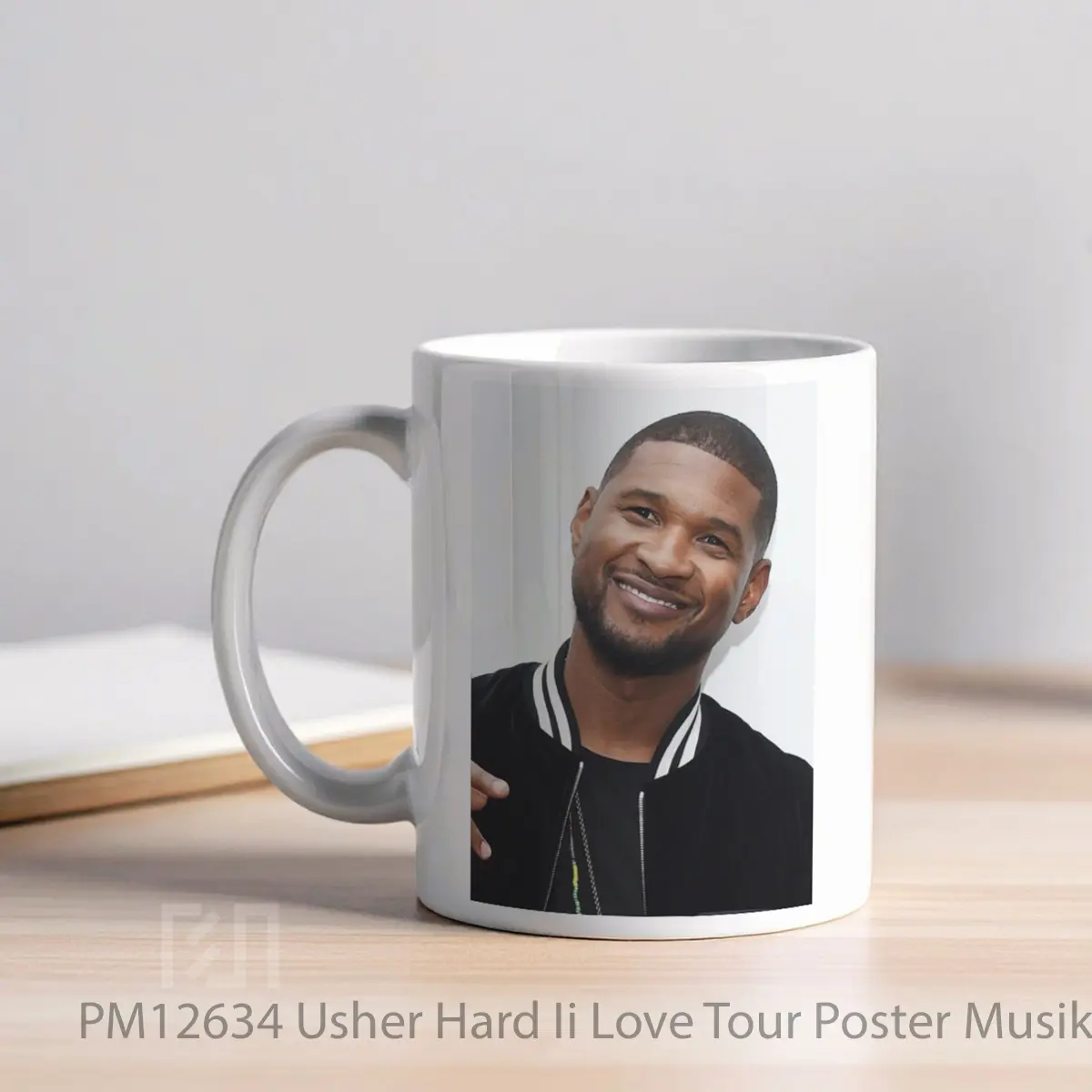 Mug Usher Hard Ii Love Tour MPM12634 - All-side / Desain