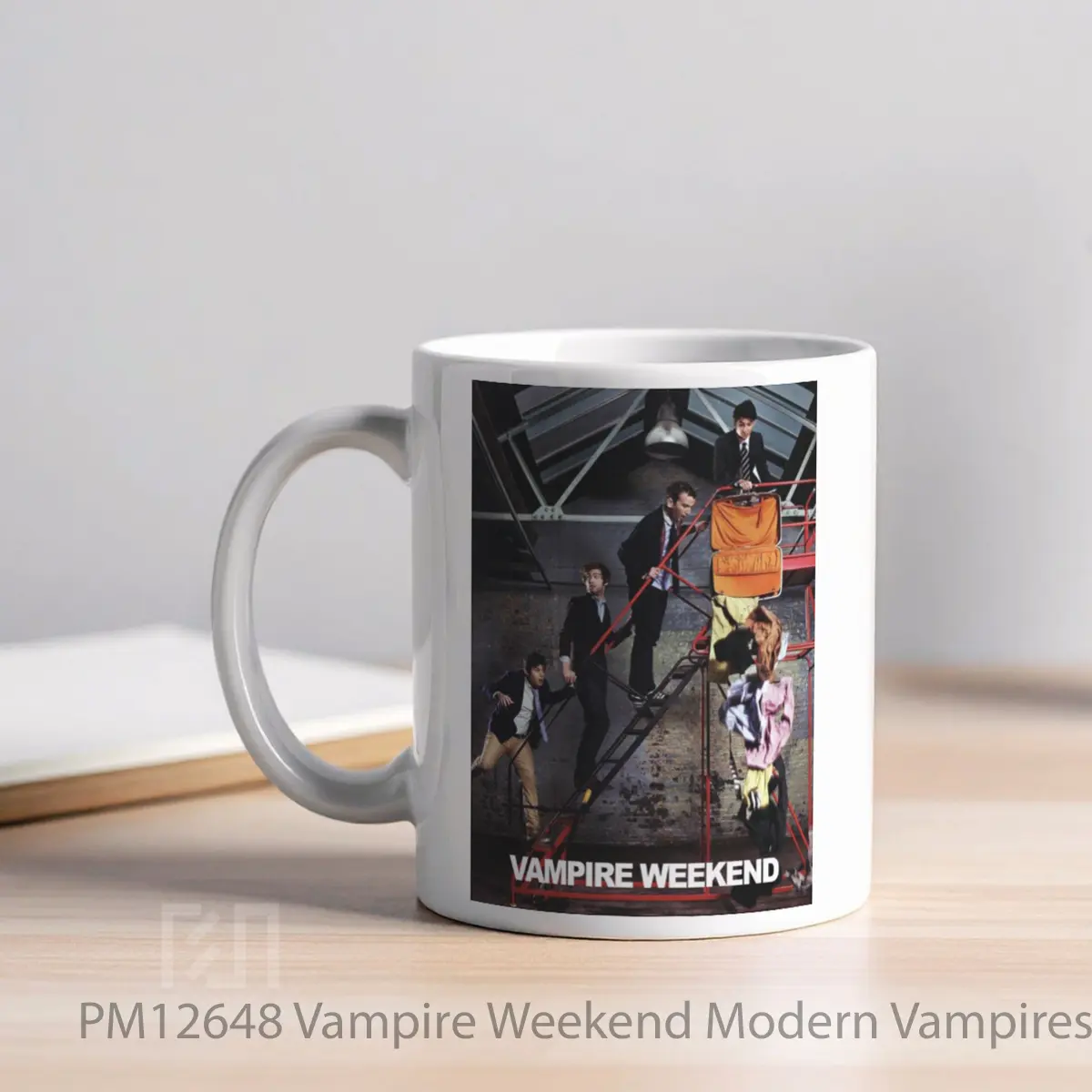 Mug Vampire Weekend Modern Vampires Of The City 2 MPM12648 - All-side / Desain