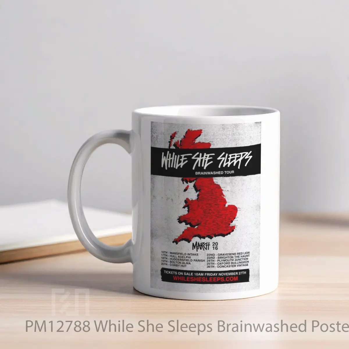 Mug While She Sleeps Brainwashed MPM12788 - All-side / Desain
