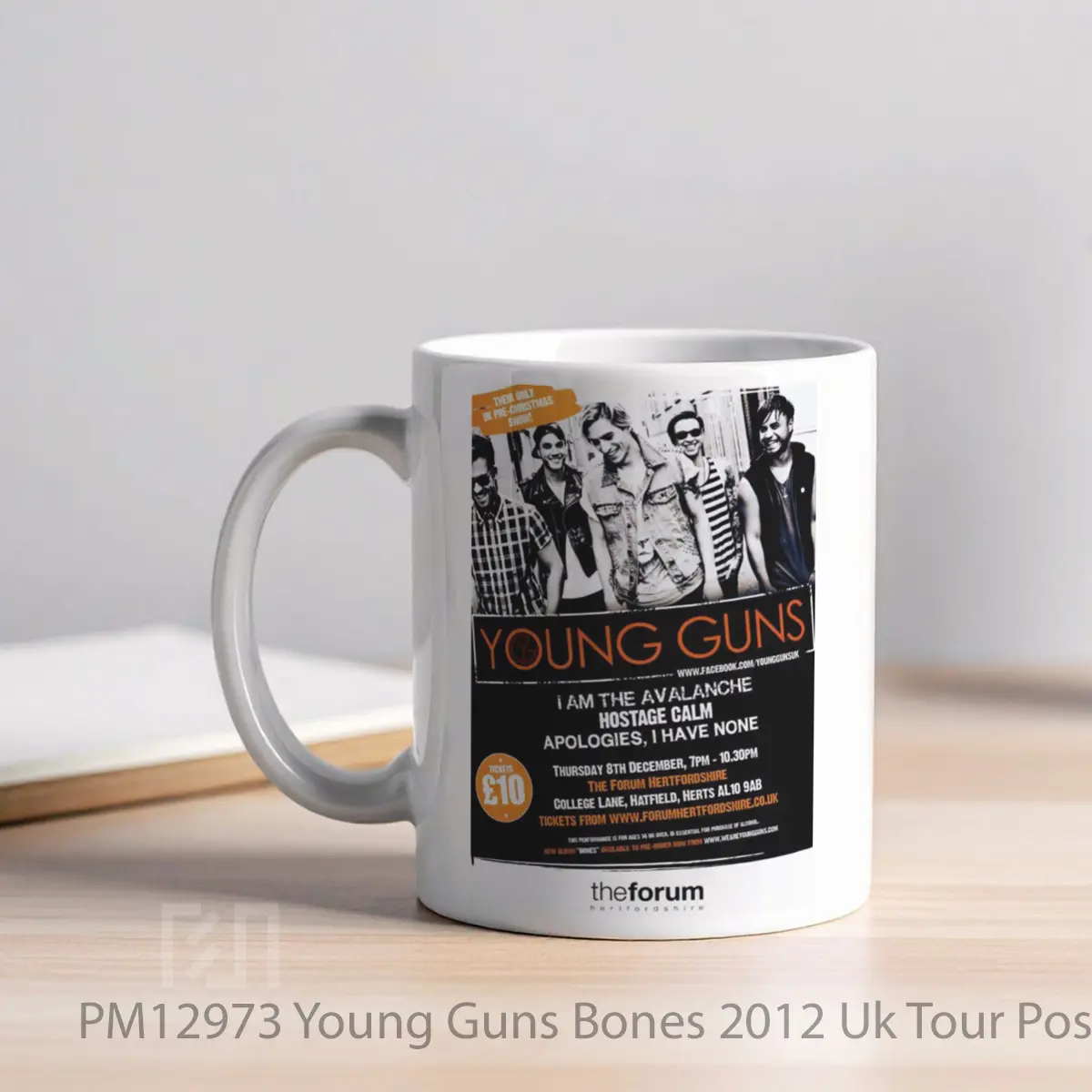 Mug Young Guns Bones 2012 Uk Tour MPM12973 - All-side / Desain