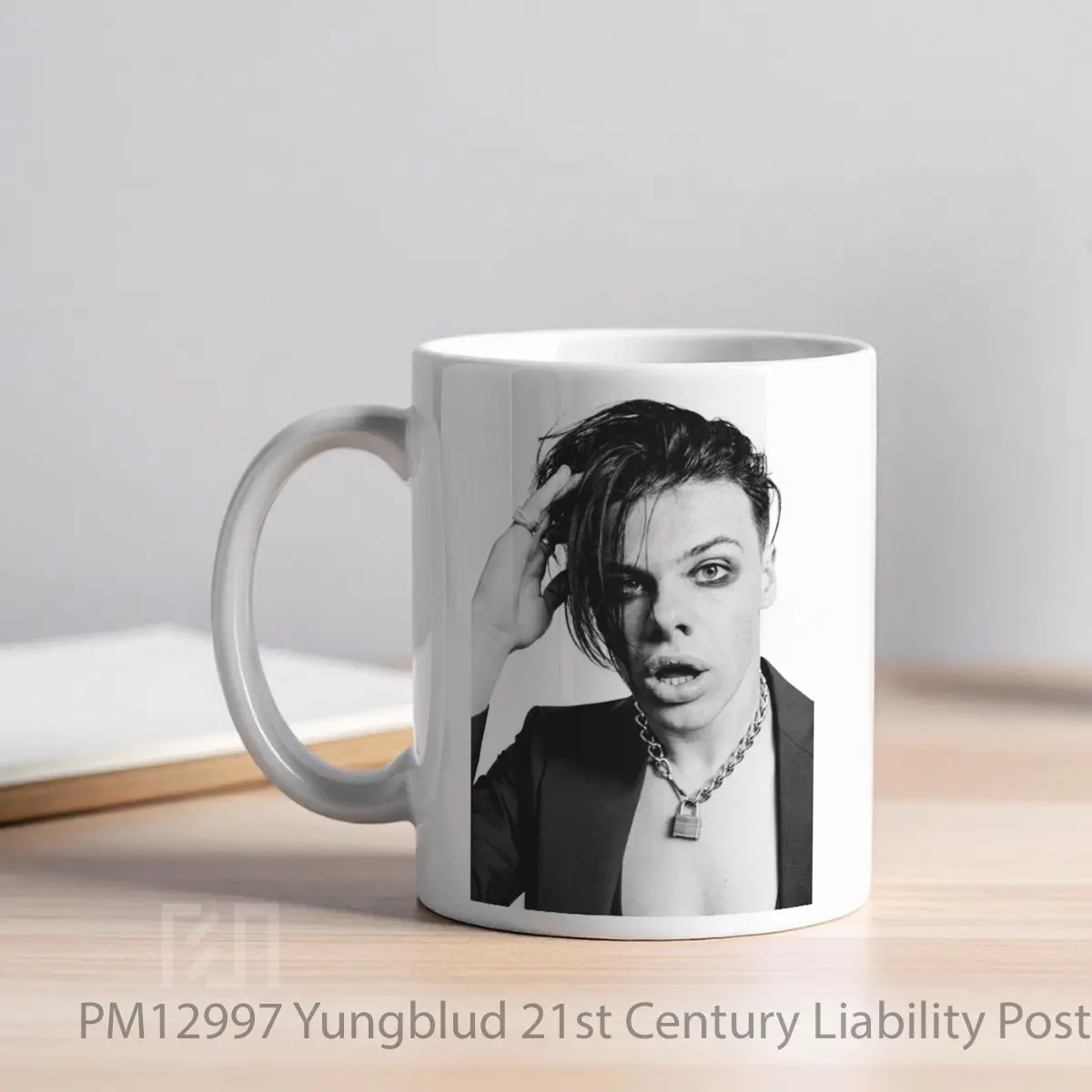 Mug Yungblud 21st Century Liability MPM12997 - All-side / Desain