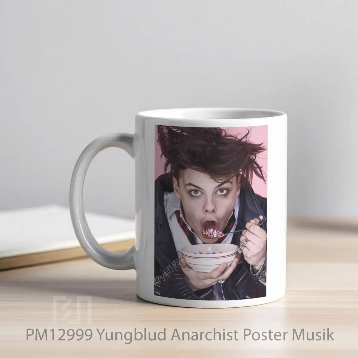 Mug Yungblud Anarchist MPM12999 - All-side / Desain