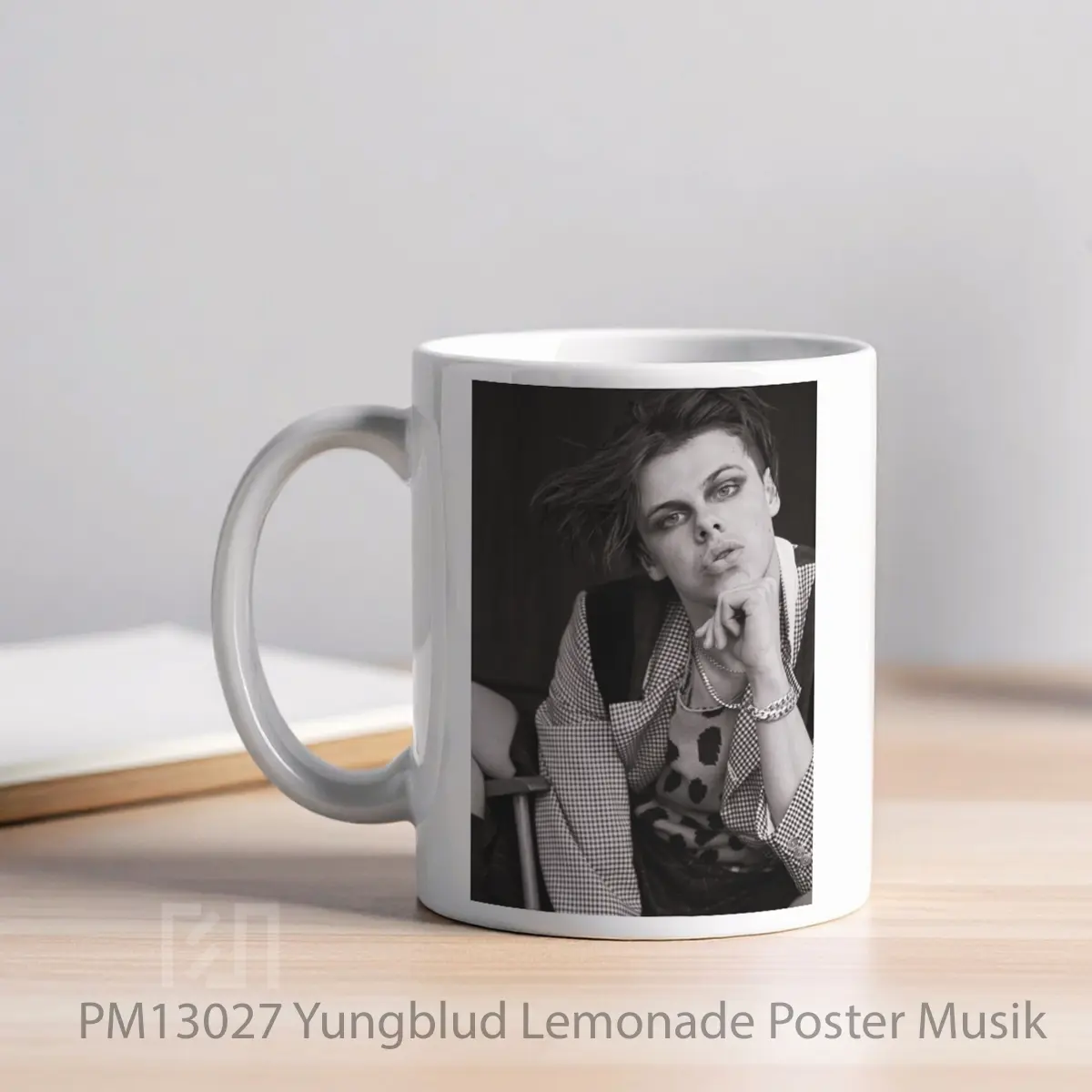 Mug Yungblud Lemonade MPM13027 - All-side / Desain