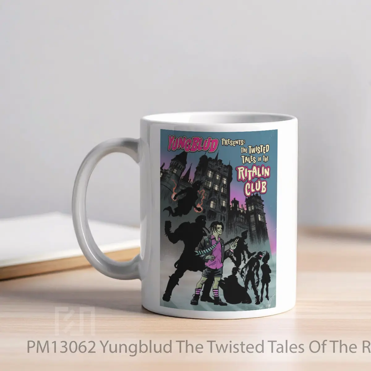 Mug Yungblud The Twisted Tales Of The Ritalin Club Pos MPM13062 - All-side / Desain