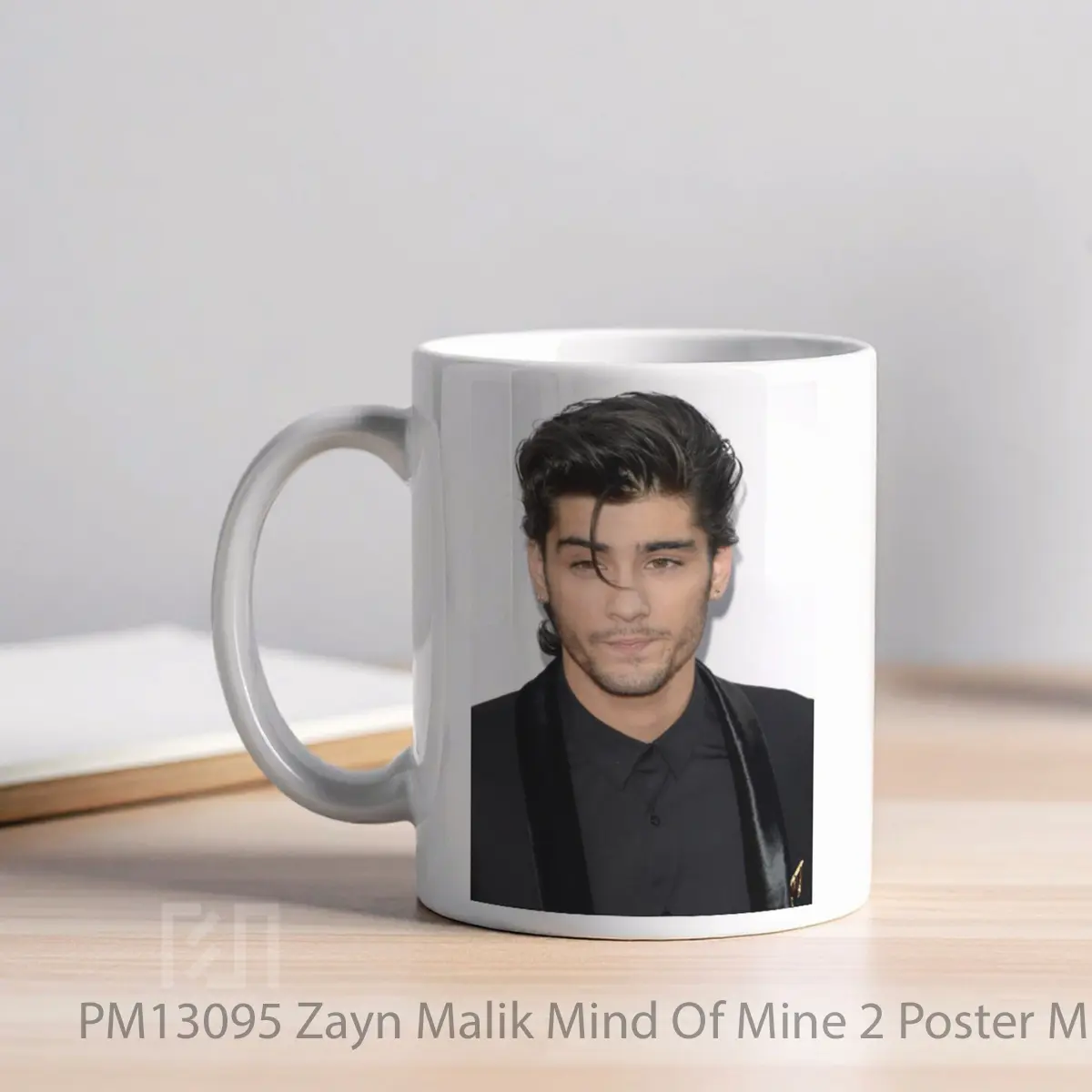 Mug Zayn Malik Mind Of Mine 2 MPM13095 - All-side / Desain
