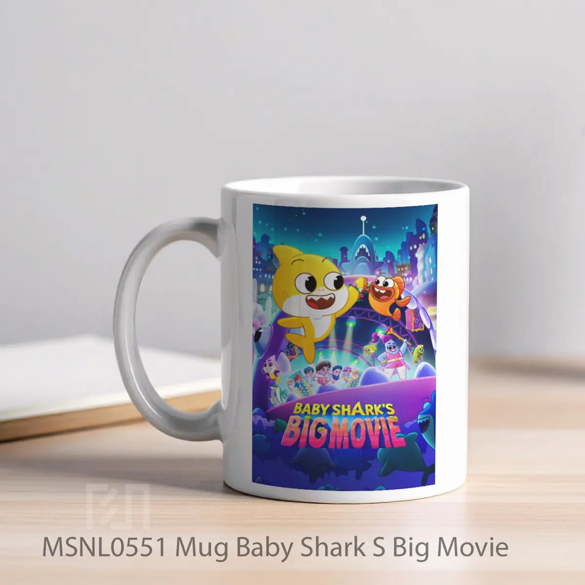 Mug Baby Shark S Big Movie Gelas Keramik Tema Film MSNL0551 - Tampak Kiri