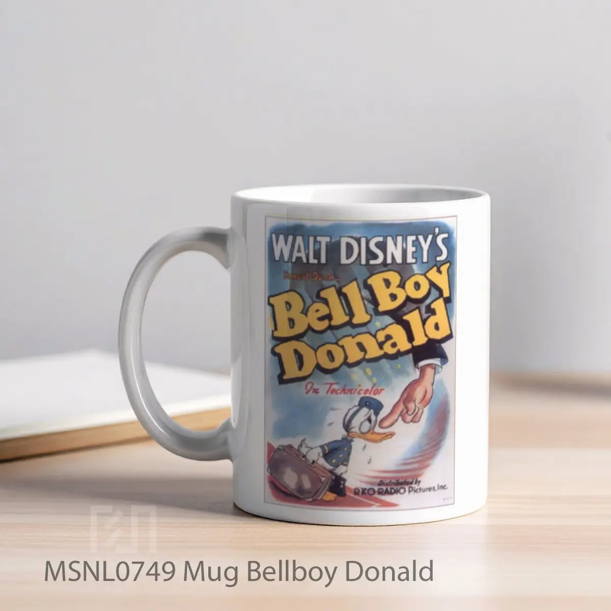 Mug Bellboy Donald Gelas Keramik Tema Film MSNL0749 - Tampak Kiri
