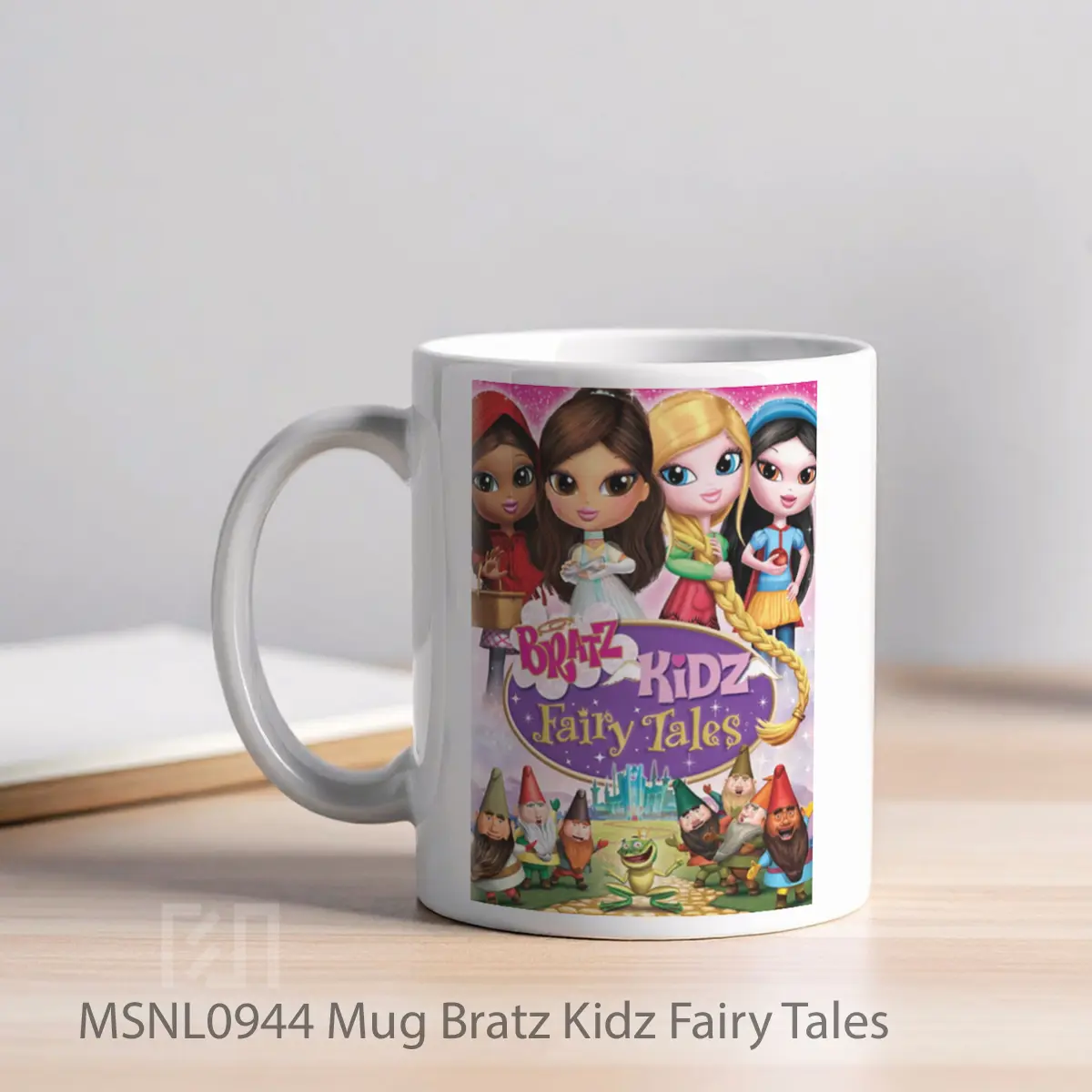 Mug Bratz Kidz Fairy Tales Gelas Keramik Tema Film MSNL0944 - Tampak Kiri