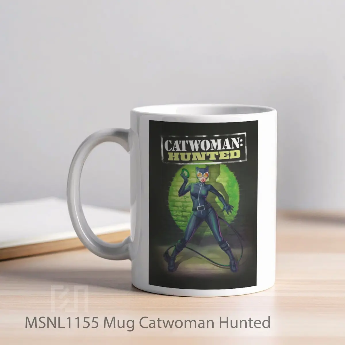 Mug Catwoman Hunted Gelas Keramik Tema Film MSNL1155 - Tampak Kiri