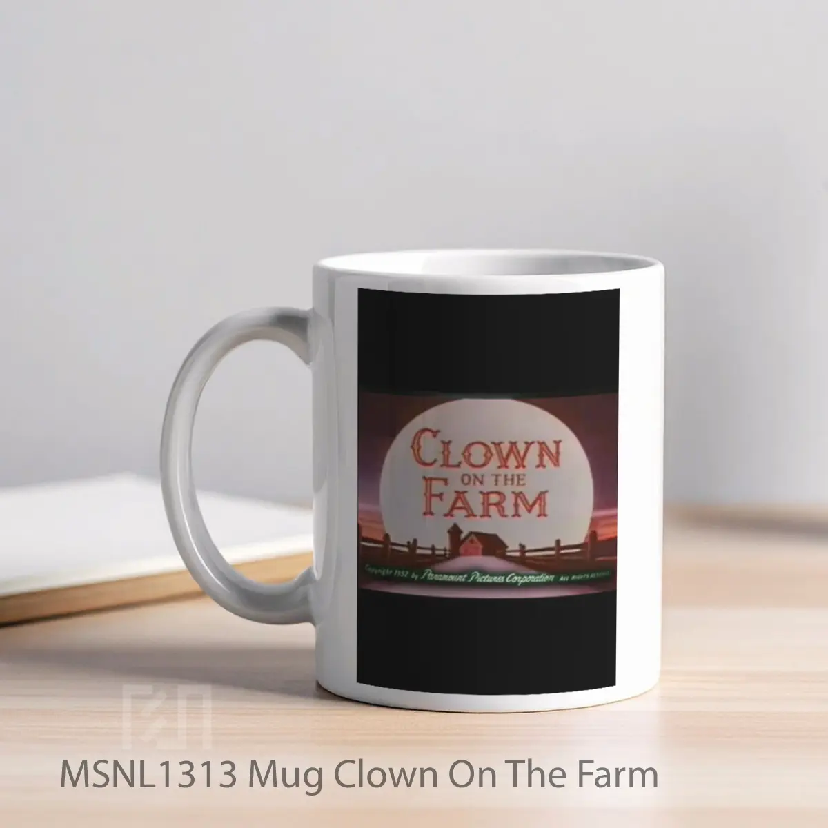 Mug Clown On The Farm Gelas Keramik Tema Film MSNL1313 - Tampak Kiri