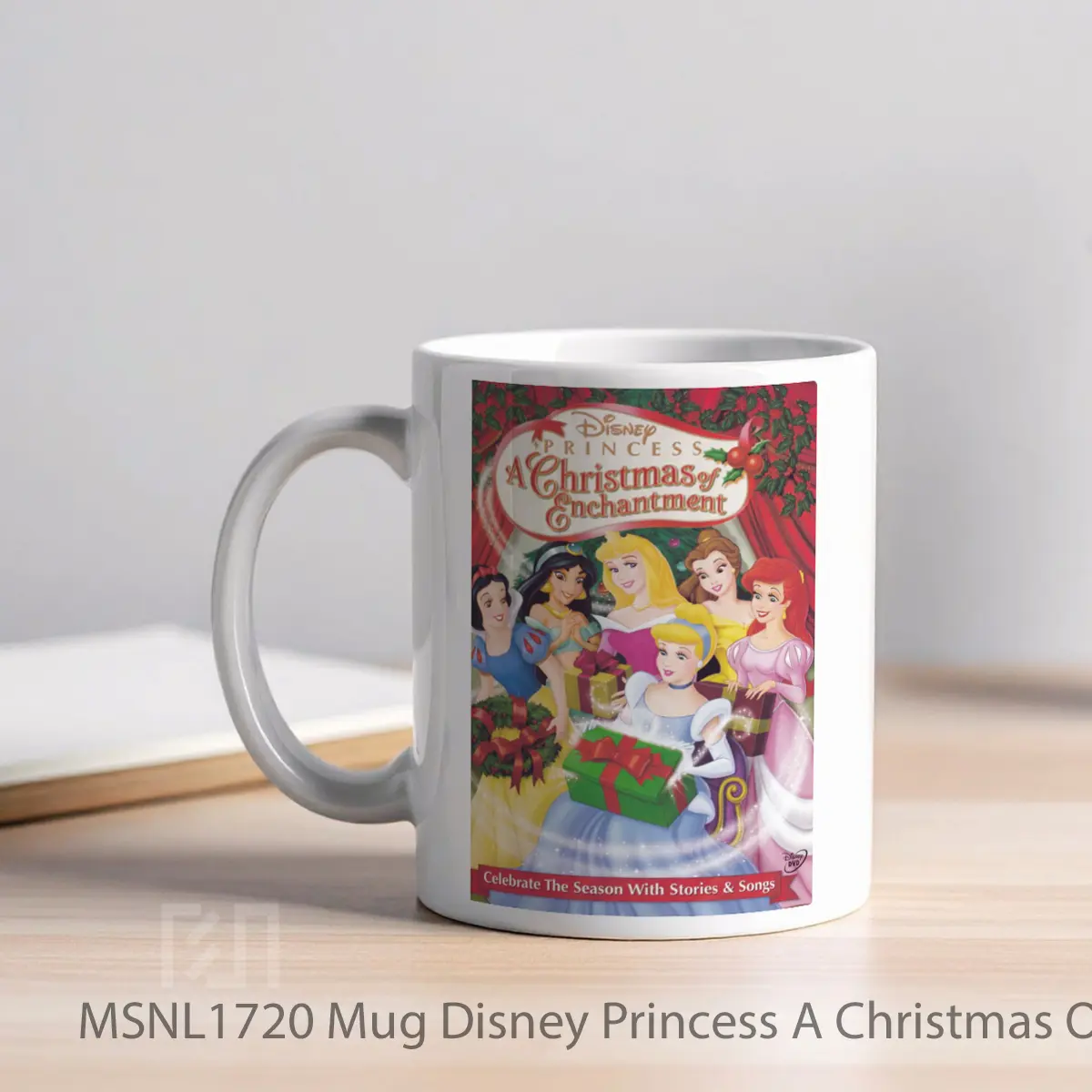 Mug Disney Princess A Christmas Of Enchantment Gelas Keramik Tema Film MSNL1720 - Tampak Kiri