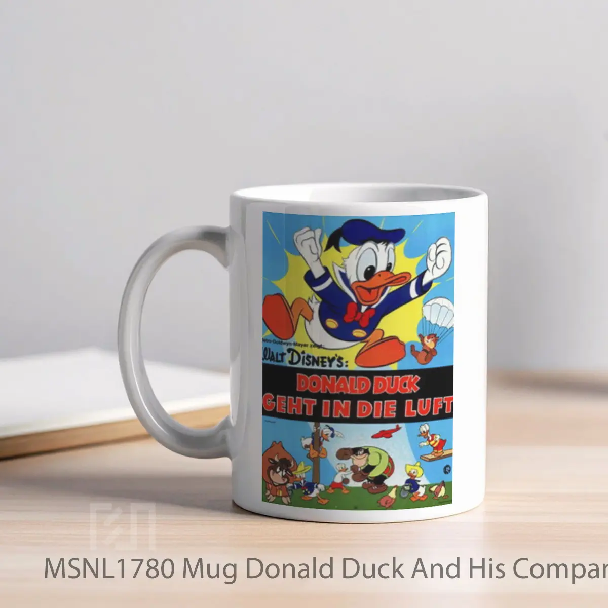 Mug Donald Duck And His Companions Gelas Keramik Tema Film MSNL1780 - Tampak Kiri