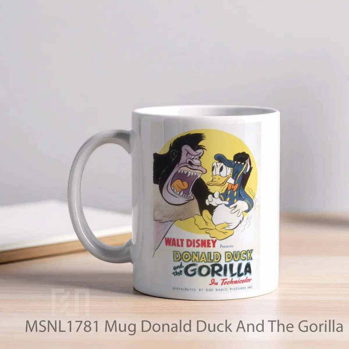 Mug Donald Duck And The Gorilla Gelas Keramik Tema Film MSNL1781 - Tampak Kiri
